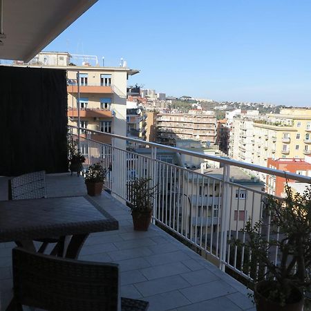 Pretty Panoramic Apartment - Half Way Center-Vomero District Naples Extérieur photo